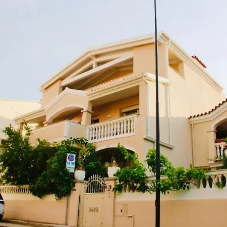Apartment Bright With View Olbia